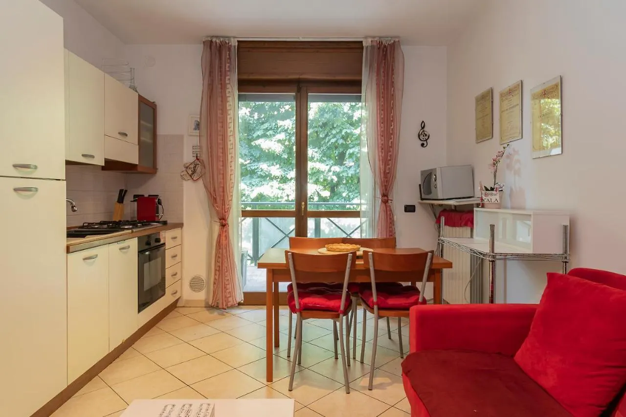 Cozy Flat - Giambellino 100 Apartment Milan 0*,  Italy