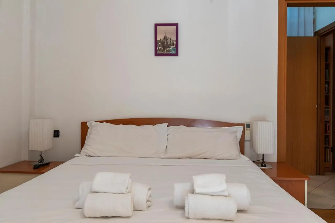 Cozy Flat - Giambellino 100 Apartment Milan Italy